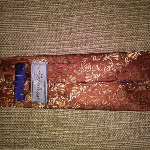 Necktie - Picture 2 of 4